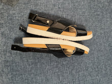 Load image into Gallery viewer, UGG Kid’s Black Sandals

