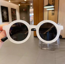 Load image into Gallery viewer, Kids Fashion - Round Sunglasses
